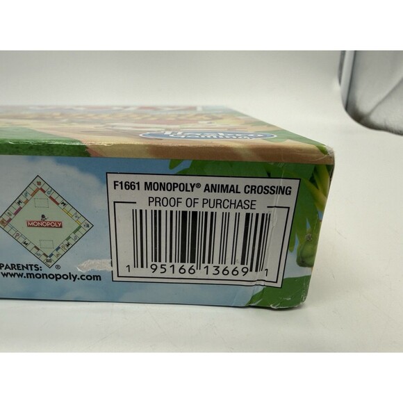 Monopoly Animal Crossing New Horizons Edition Board Game for Kids Ages 8+ - Picture 7 of 8